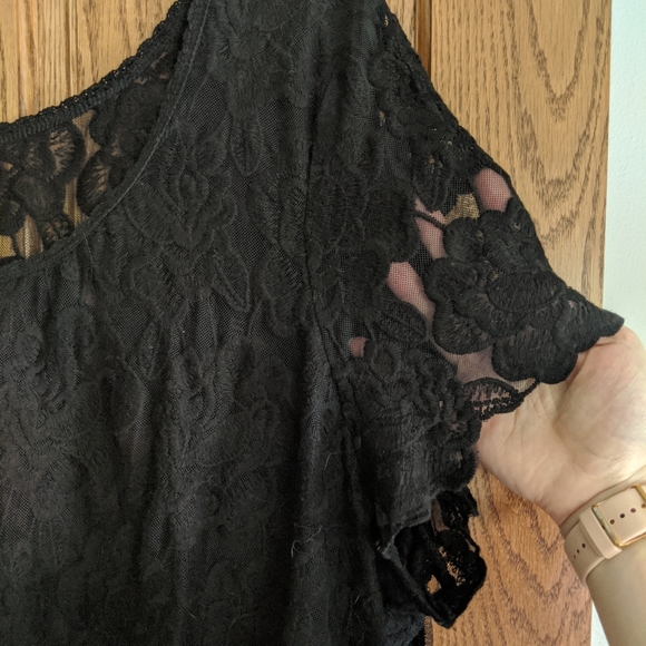 Torrid lace top - Picture 3 of 4